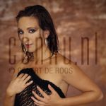 06-07-2001 Sabine de Koning at studio in Amsterdam, July 06, 2001.

[keywords]Posed, Eyecontact, Wet[/keywords]